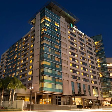 Embassy Suites Los Angeles Glendale Exterior foto